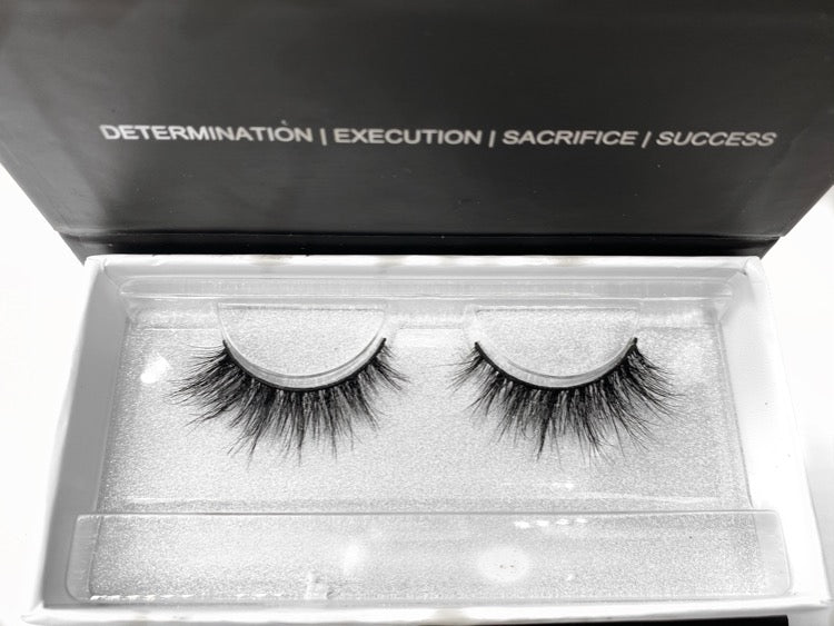 MIKA Lash
