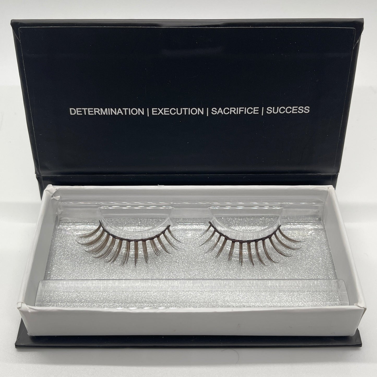 The OFFICIAL DESSLASH Lash
